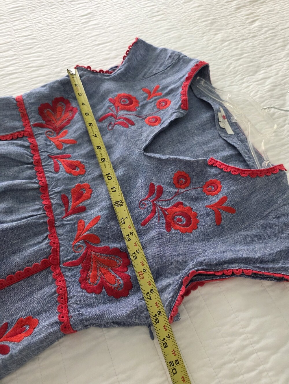 Boden Chambrey Linen Blue Embroidered Shift Dress with Red Floral Accents US 4 - Picture 6 of 16